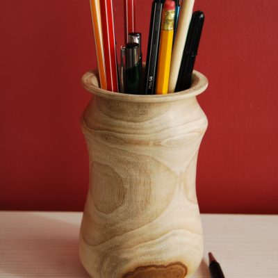Vaso in legno di canfora